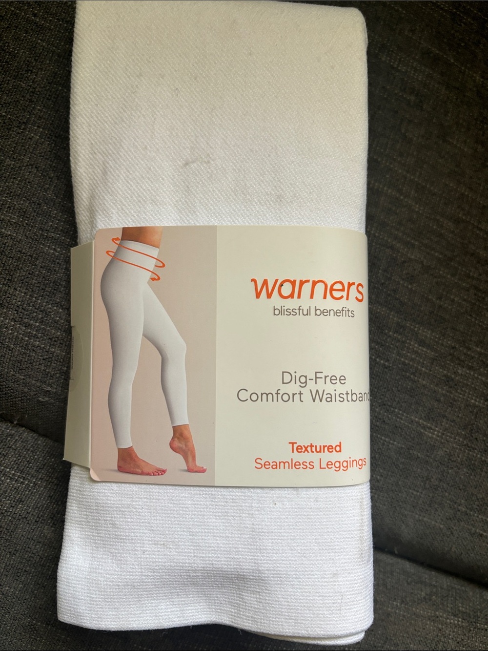 Warner's White Textured Seamless Leggings with Dig-Free Waistband